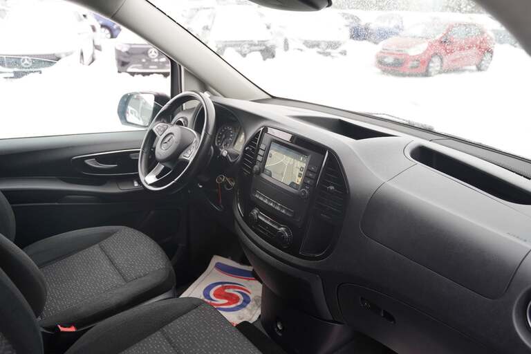 Mercedes Vito 114
