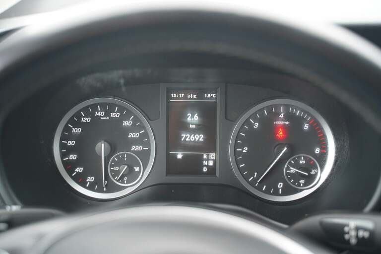 Mercedes Vito 114