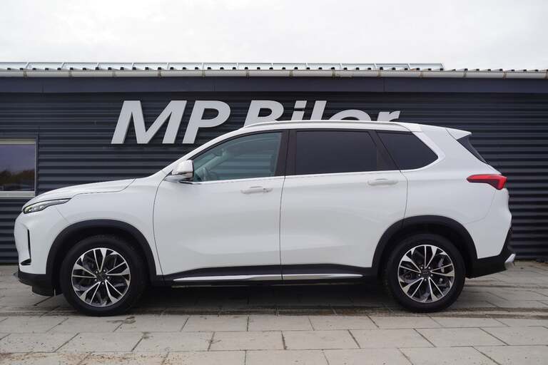 Maxus Euniq6