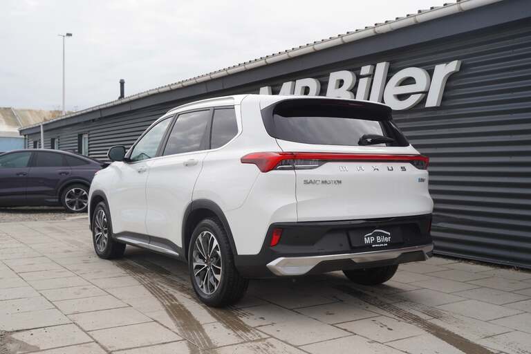 Maxus Euniq6