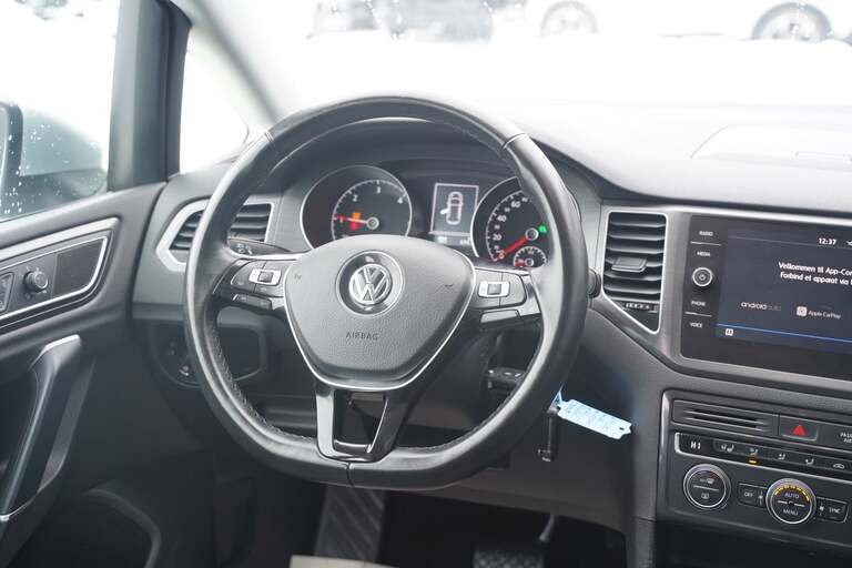 VW Golf Sportsvan
