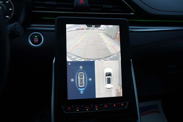 Maxus Euniq6