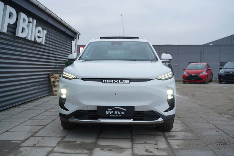 Maxus Euniq6