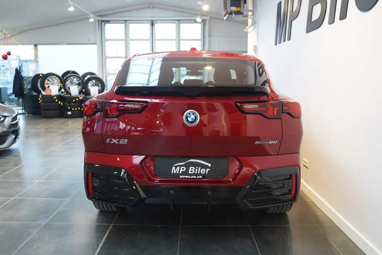 BMW iX2