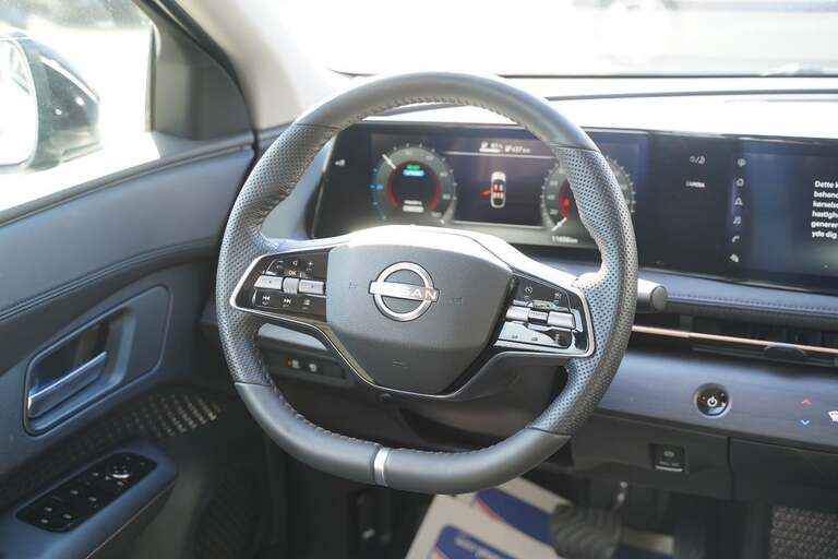 Nissan Ariya