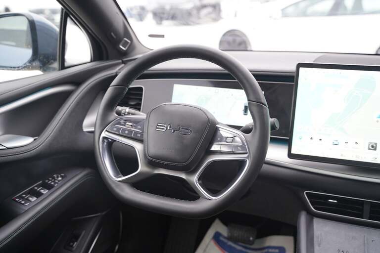 BYD Sealion 7