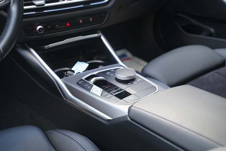 BMW 320e
