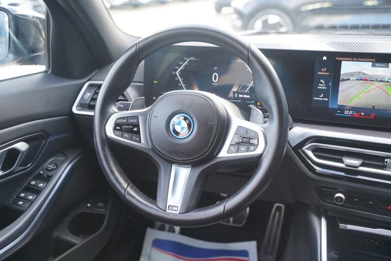 BMW 320e