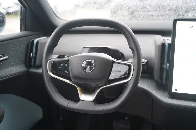 Volvo EX30