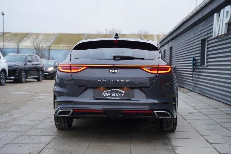 Kia ProCeed