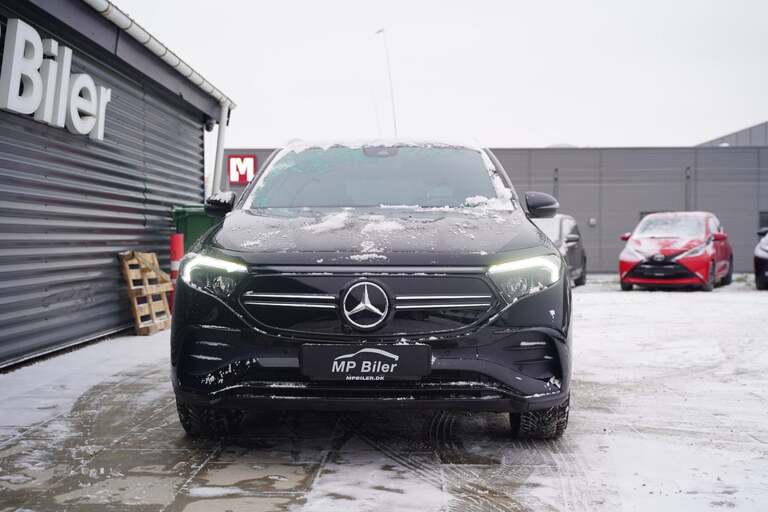 Mercedes EQA300