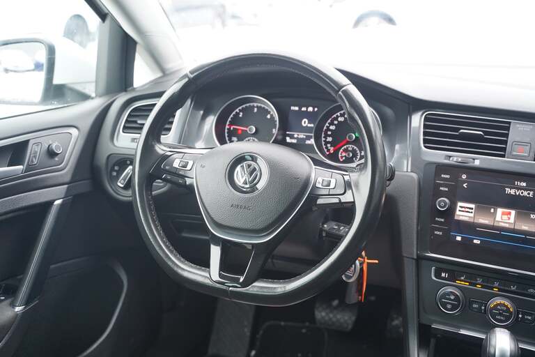 VW Golf VII