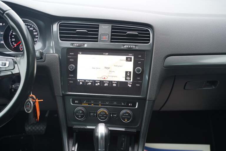 VW Golf VII