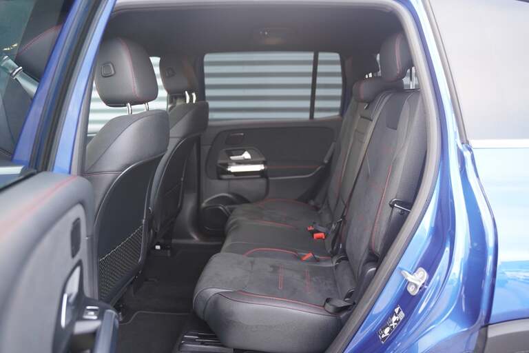 Mercedes EQB300
