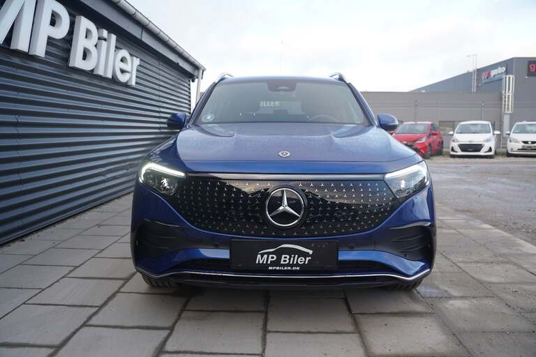 Mercedes EQB300