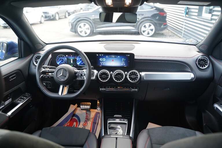 Mercedes EQB300