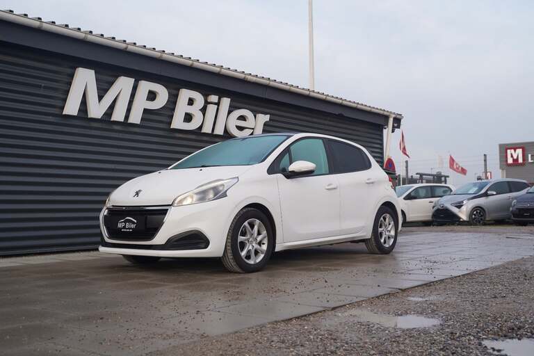 Peugeot 208