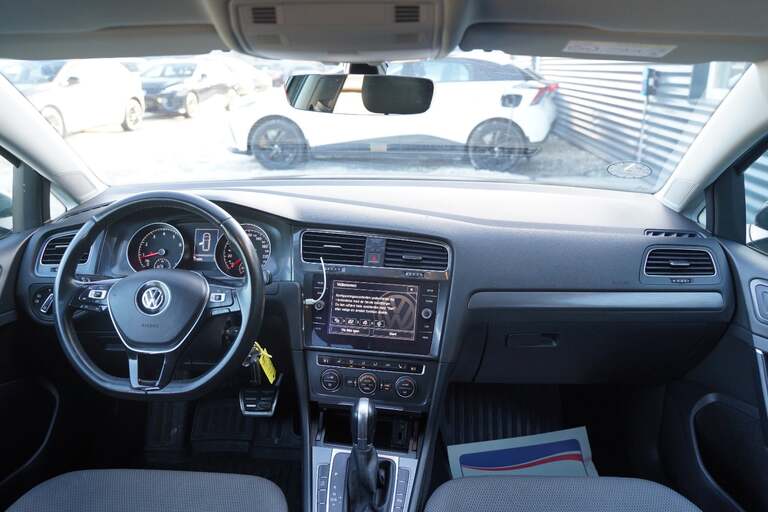 VW Golf VII