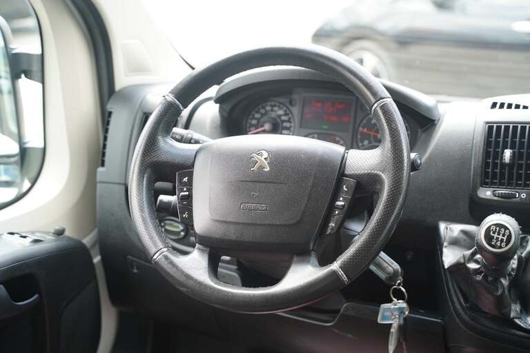 Peugeot Boxer 333