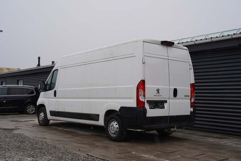Peugeot Boxer 335