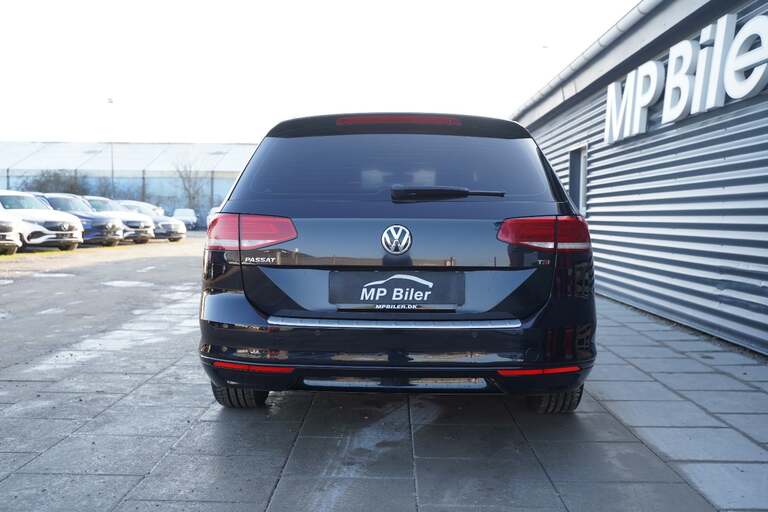 VW Passat