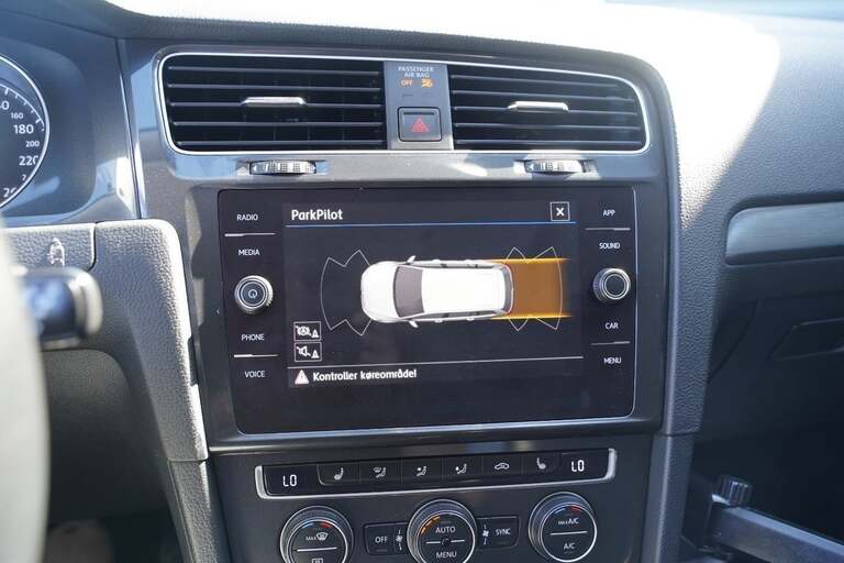 VW Golf VII
