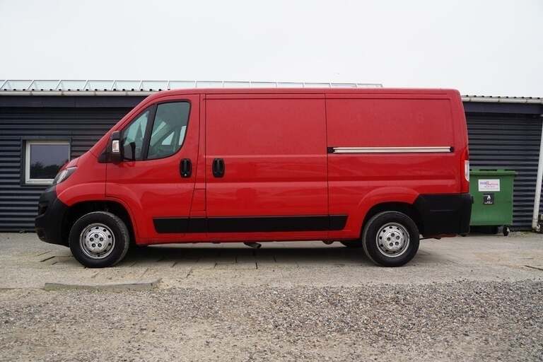 Peugeot Boxer 330