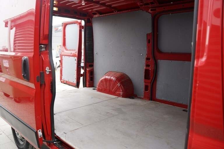 Peugeot Boxer 330