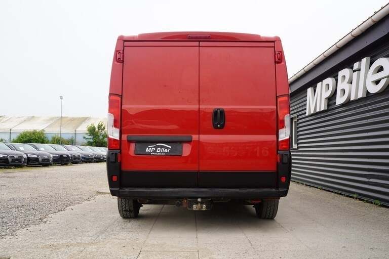 Peugeot Boxer 330