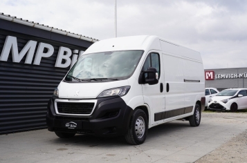 Peugeot Boxer 335