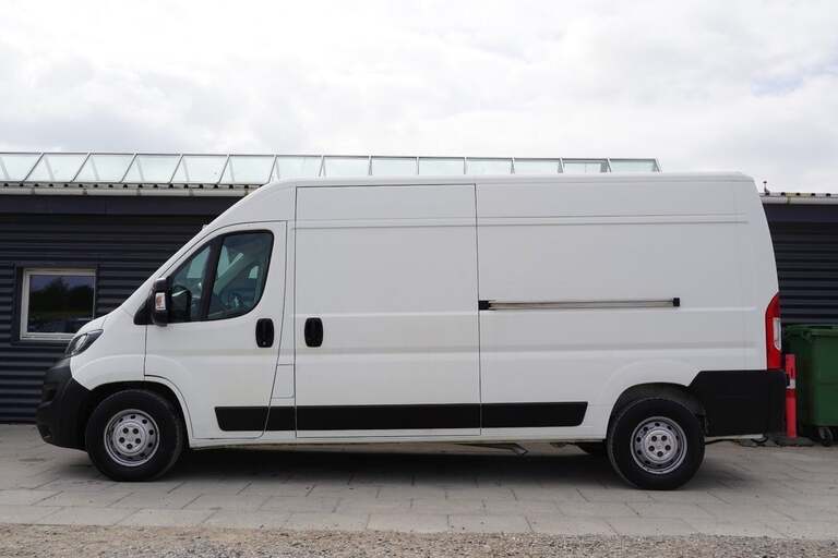 Peugeot Boxer 335