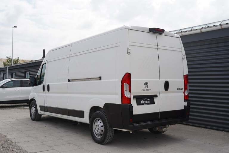 Peugeot Boxer 335