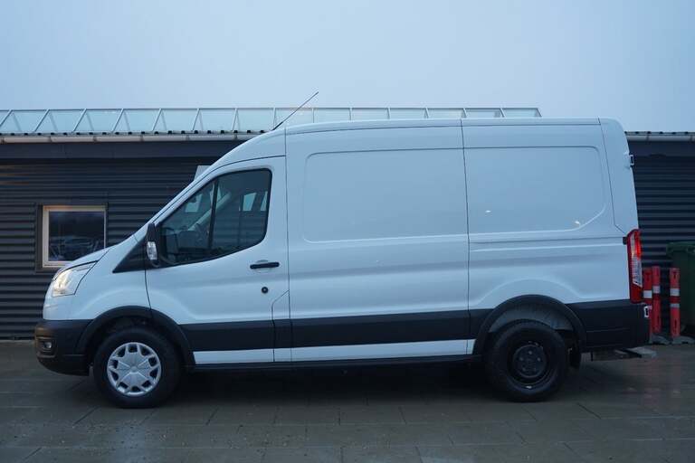 Ford Transit 350 L2 Van