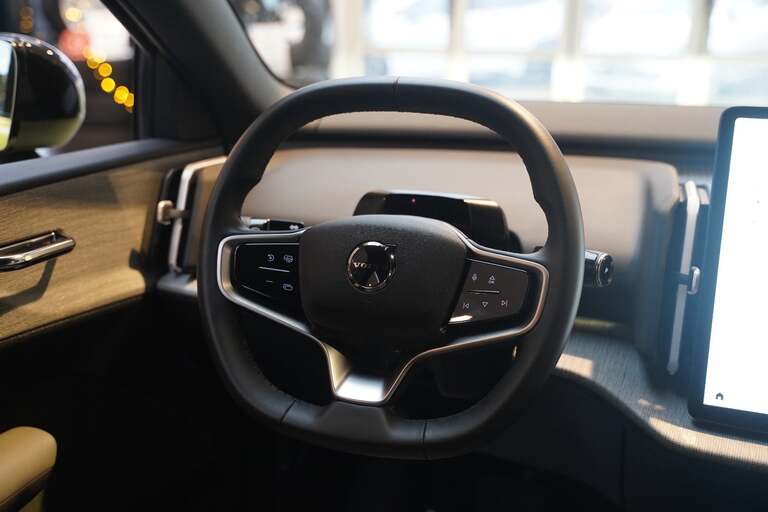Volvo EX30