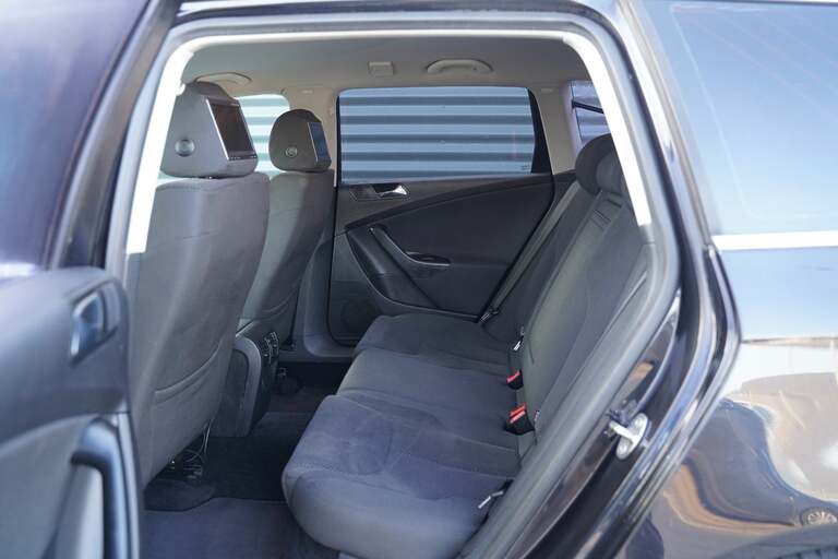 VW Passat