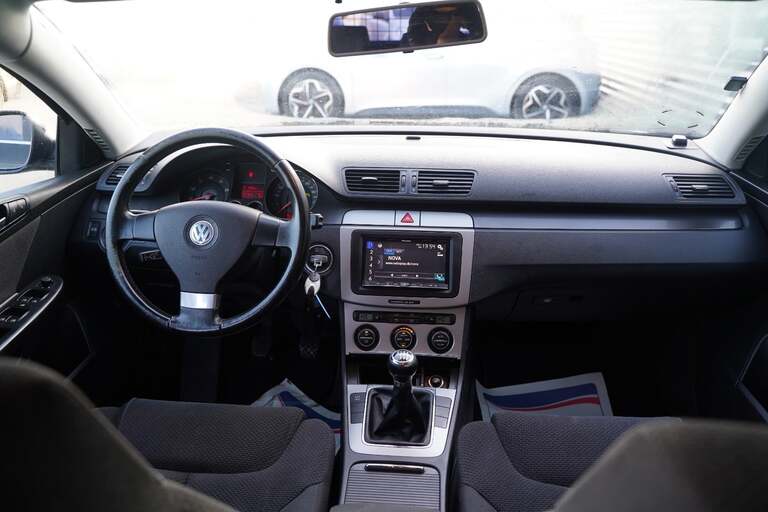 VW Passat