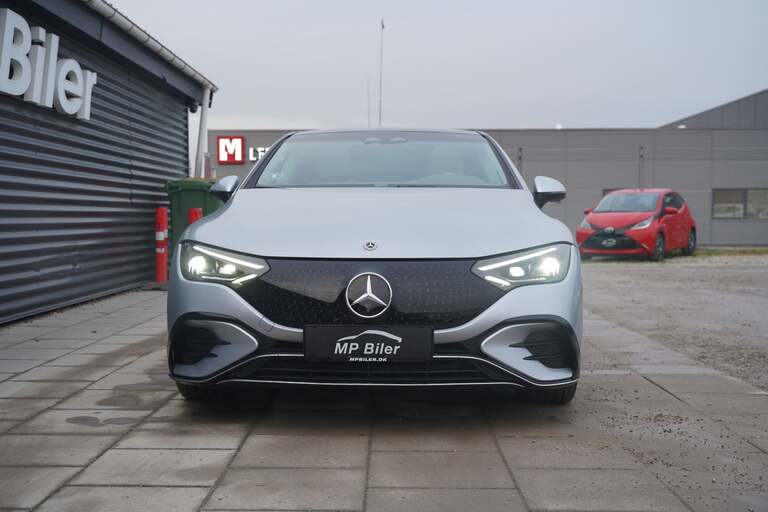 Mercedes EQE500