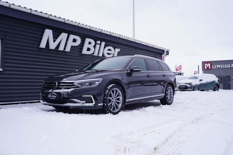 VW Passat