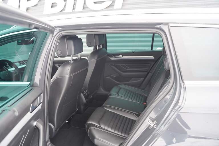 VW Passat