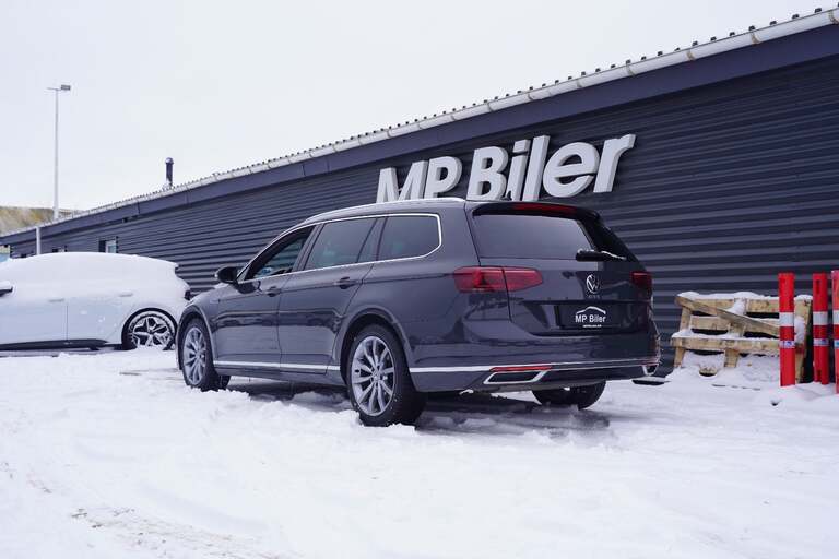 VW Passat