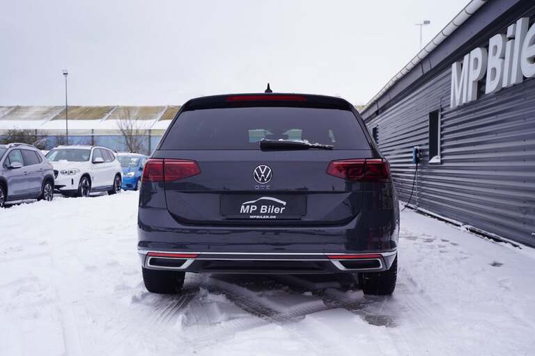 VW Passat