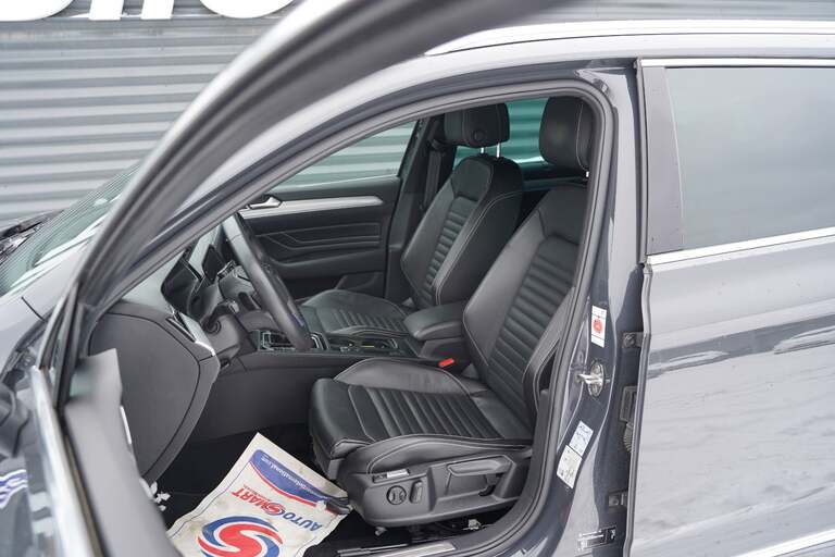 VW Passat
