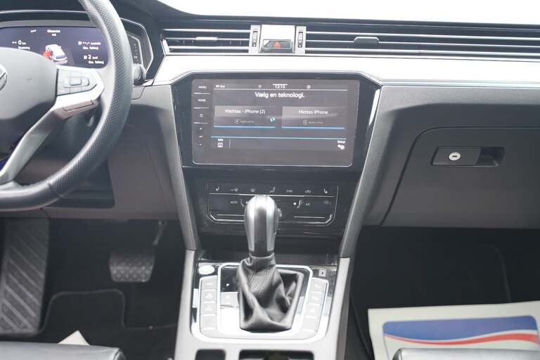 VW Passat
