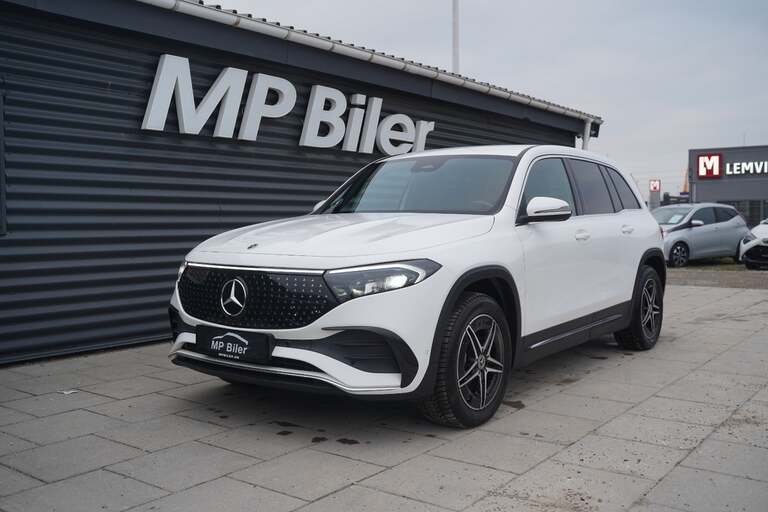Mercedes EQB250+