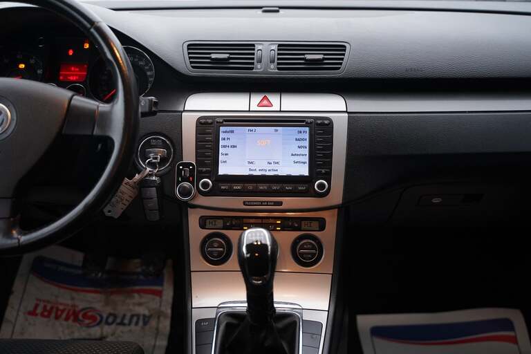 VW Passat