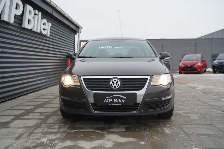 VW Passat