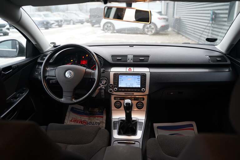 VW Passat