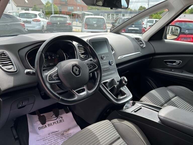 Renault Scenic IV