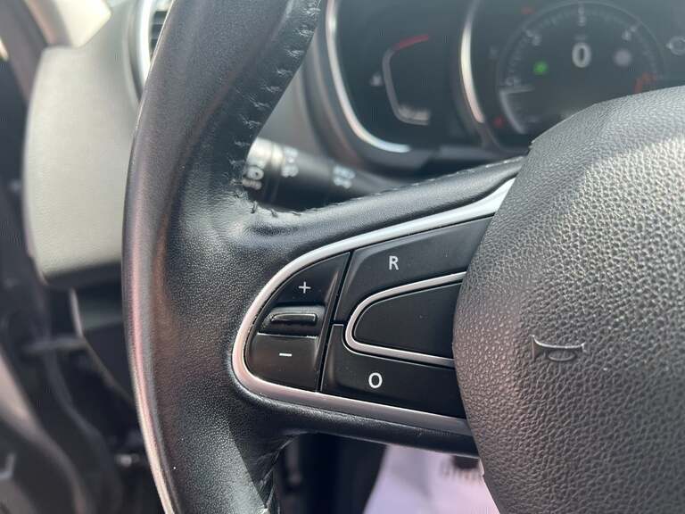 Renault Scenic IV