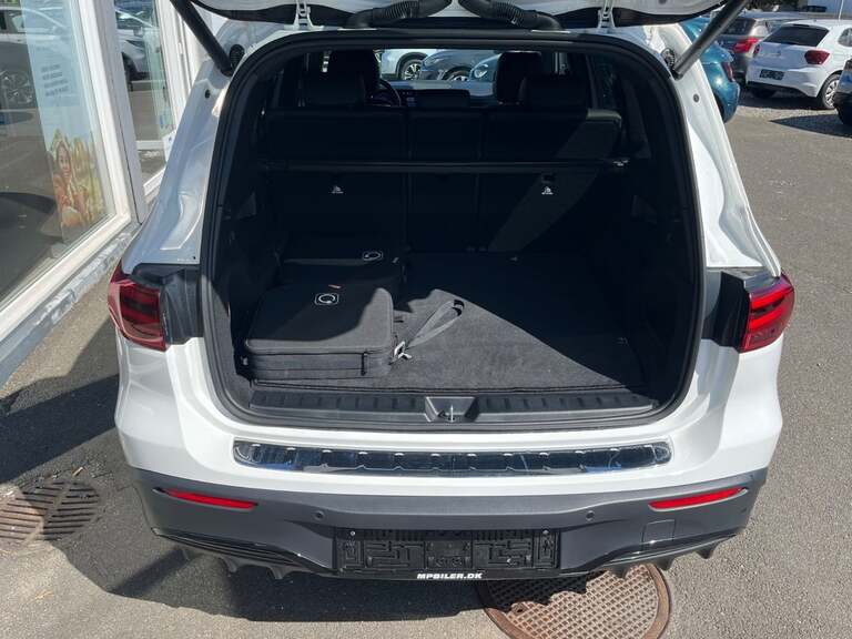Mercedes EQB300